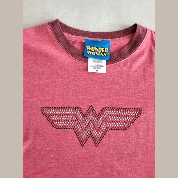 Retro Wonder Woman Rhinestone Pink Ringer Tee Juniors/Women’s M - Picture 5 of 5